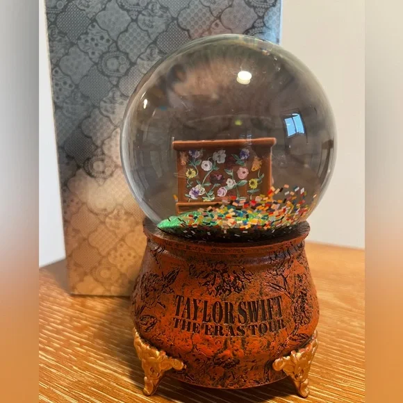 Eras Tour Snow Globe Taylor Swift Acoustic Piano Snowglobe Holiday Collection - Picture 15 of 16